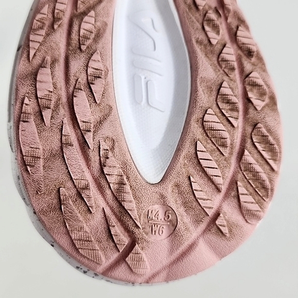 FILA Women's Memory Ultra Realmspeed 20 Energized Running Sneaker Pink Grey Sz 6 - Picture 10 of 15